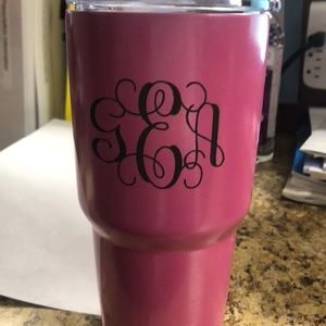 Meet your Posher, Gia